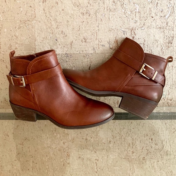 vince camuto peamer leather booties